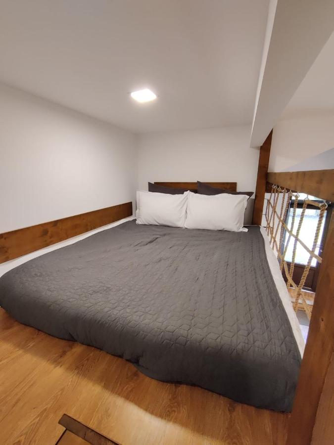 Colfly Studios Braşov Extérieur photo