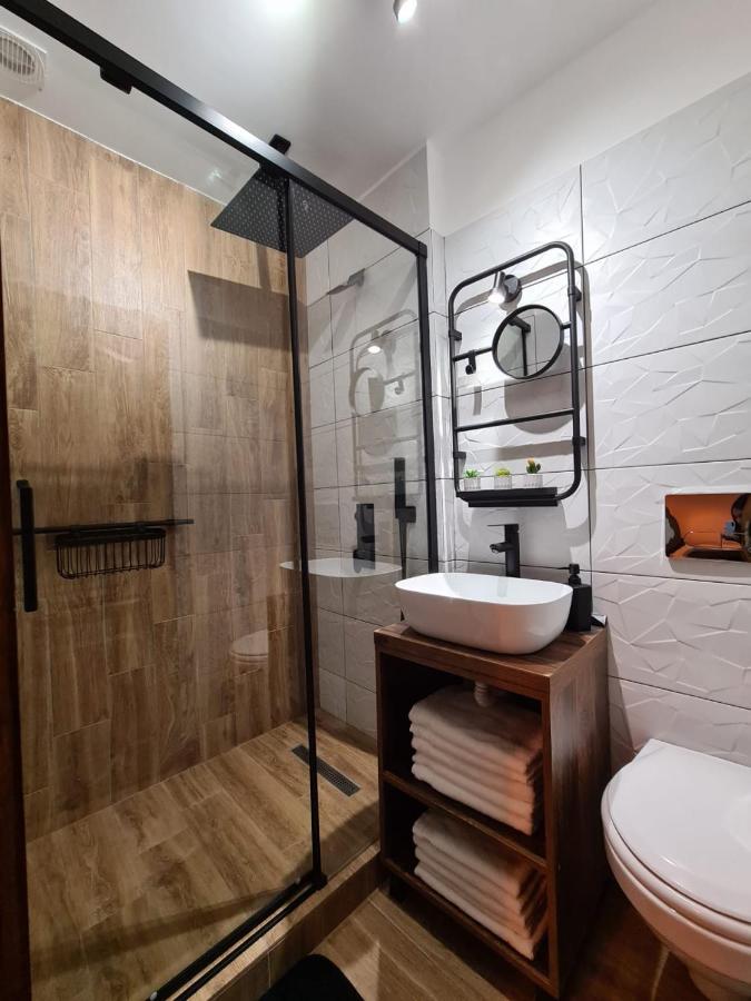 Colfly Studios Braşov Chambre photo